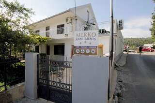 Апартаменты Apartments Mirko Улцинь Апартаменты-1